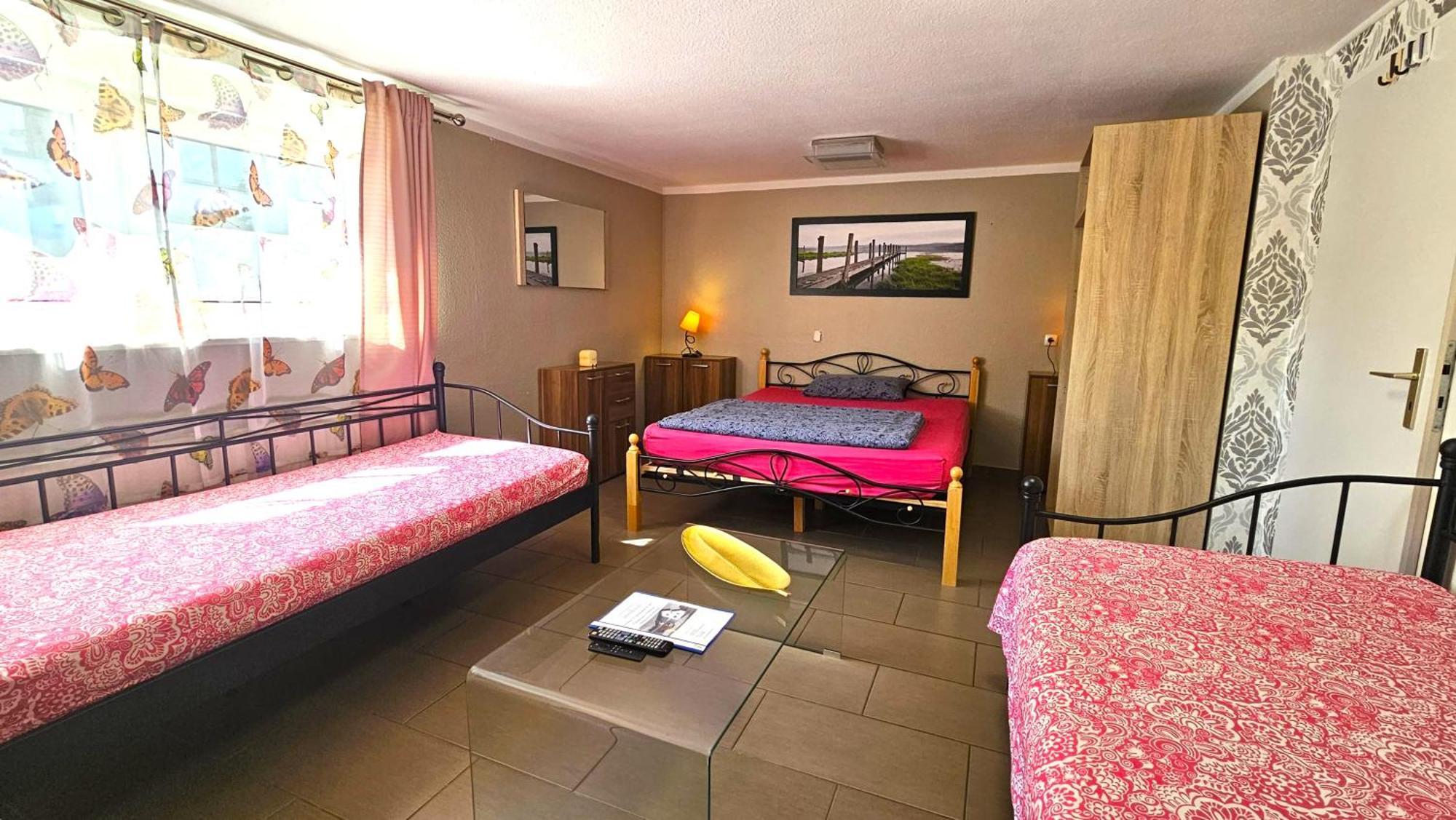 Gruendauer Monteurwohnung/Studentenwohnung מראה חיצוני תמונה